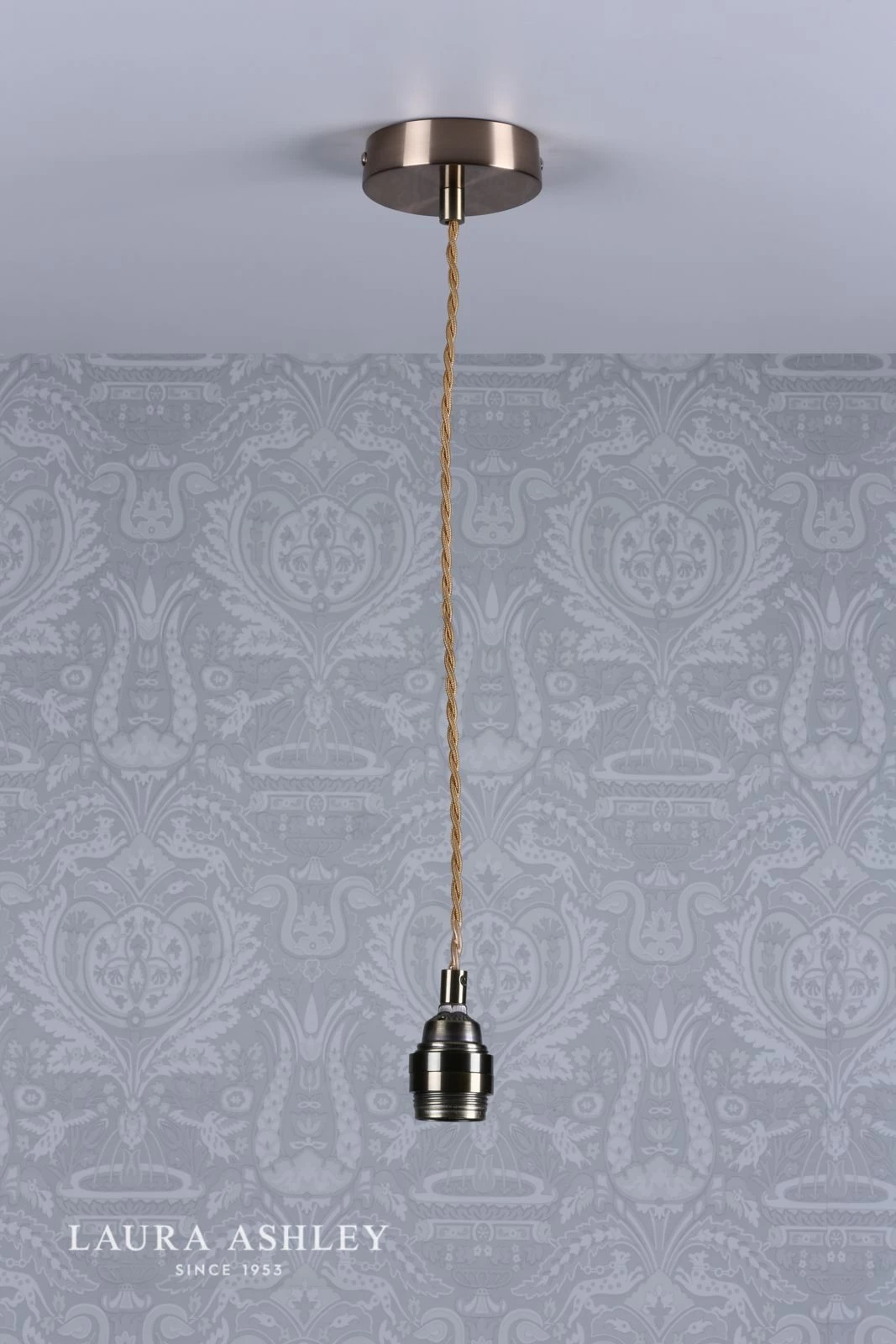 Laura Ashley Flute E27 Suspension Antique Brass - Image 4